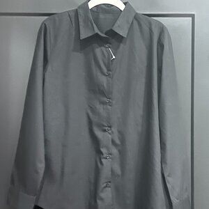 GU Japan black long sleeved buttonup size L NWT